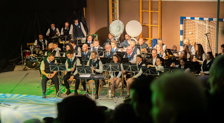 25-30 let Društva kamniških mažoretk Veronika (26)